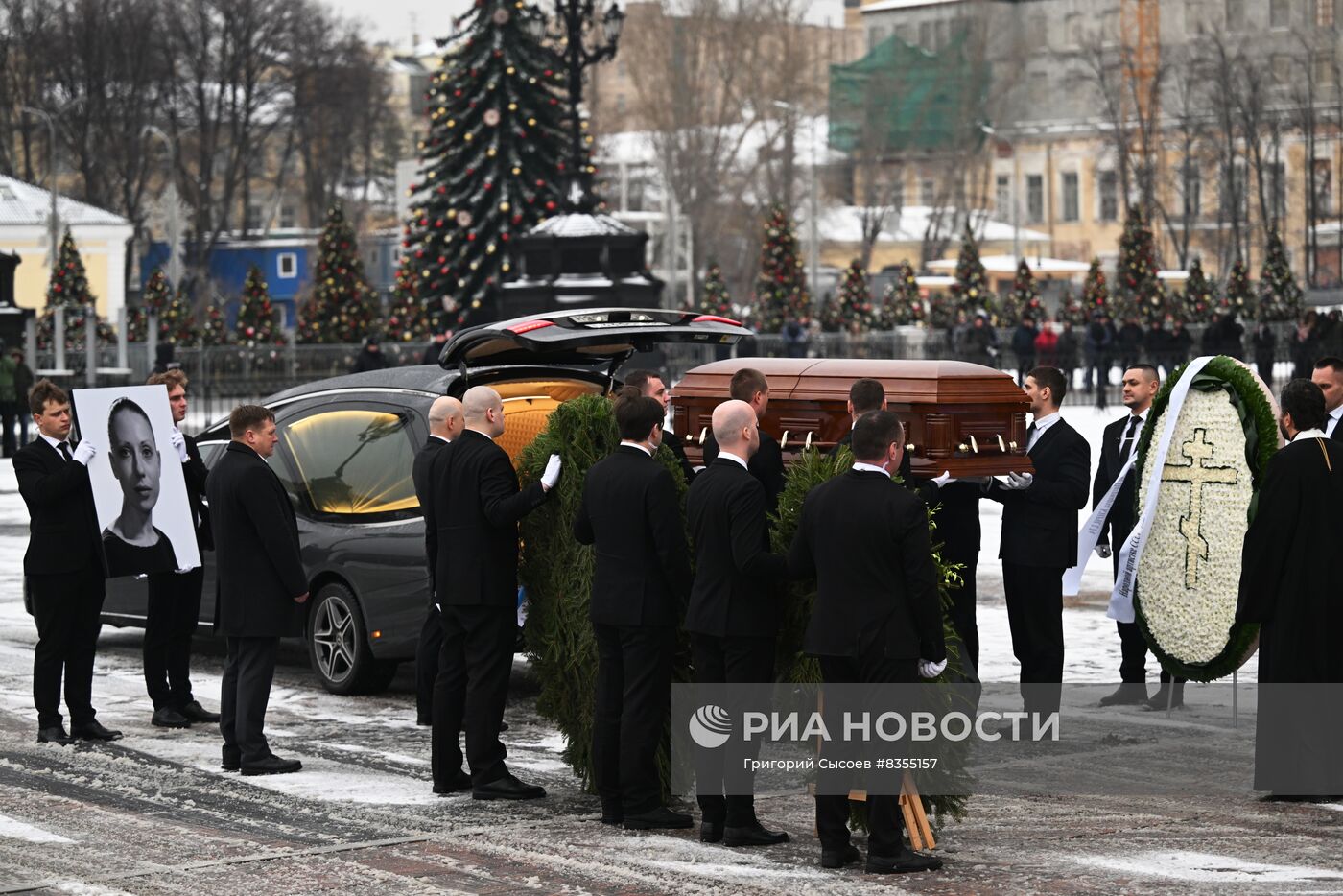 Церемония прощания с народной артисткой СССР Инной Чуриковой