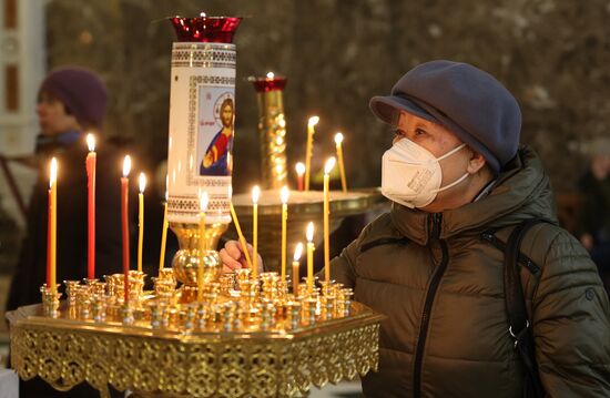 Празднование  Крещения в регионах России 