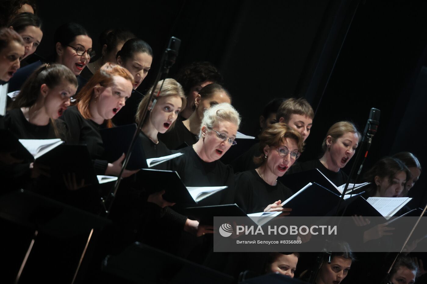 Крещенский фестиваль в Новой Опере