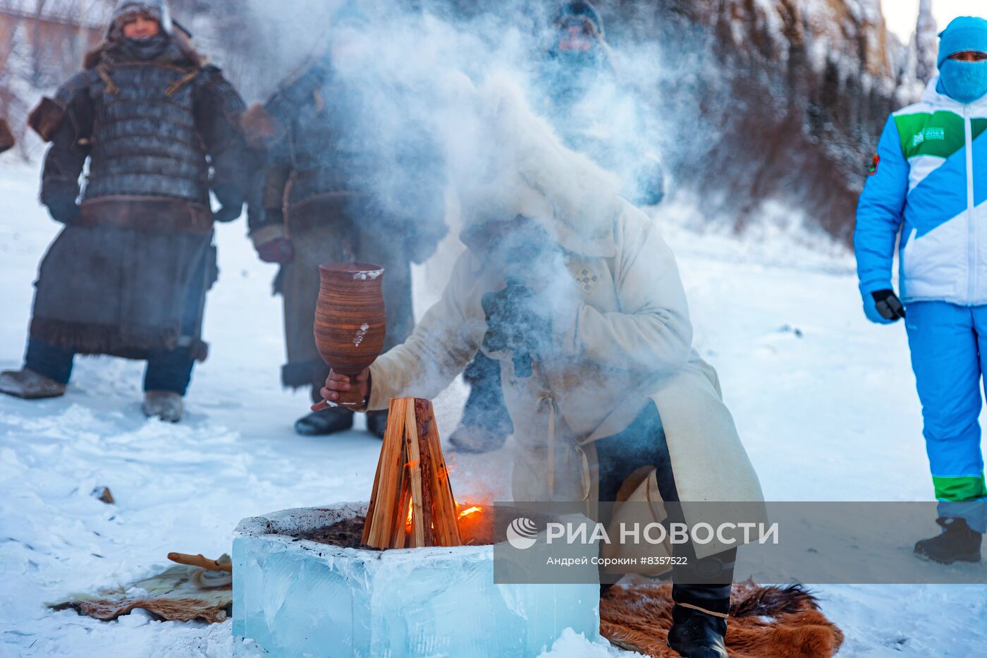 Торжественное зажжение огня игр "Дети Азии"