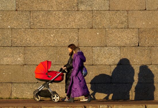 Зимний солнечный день в Санкт-Петербурге