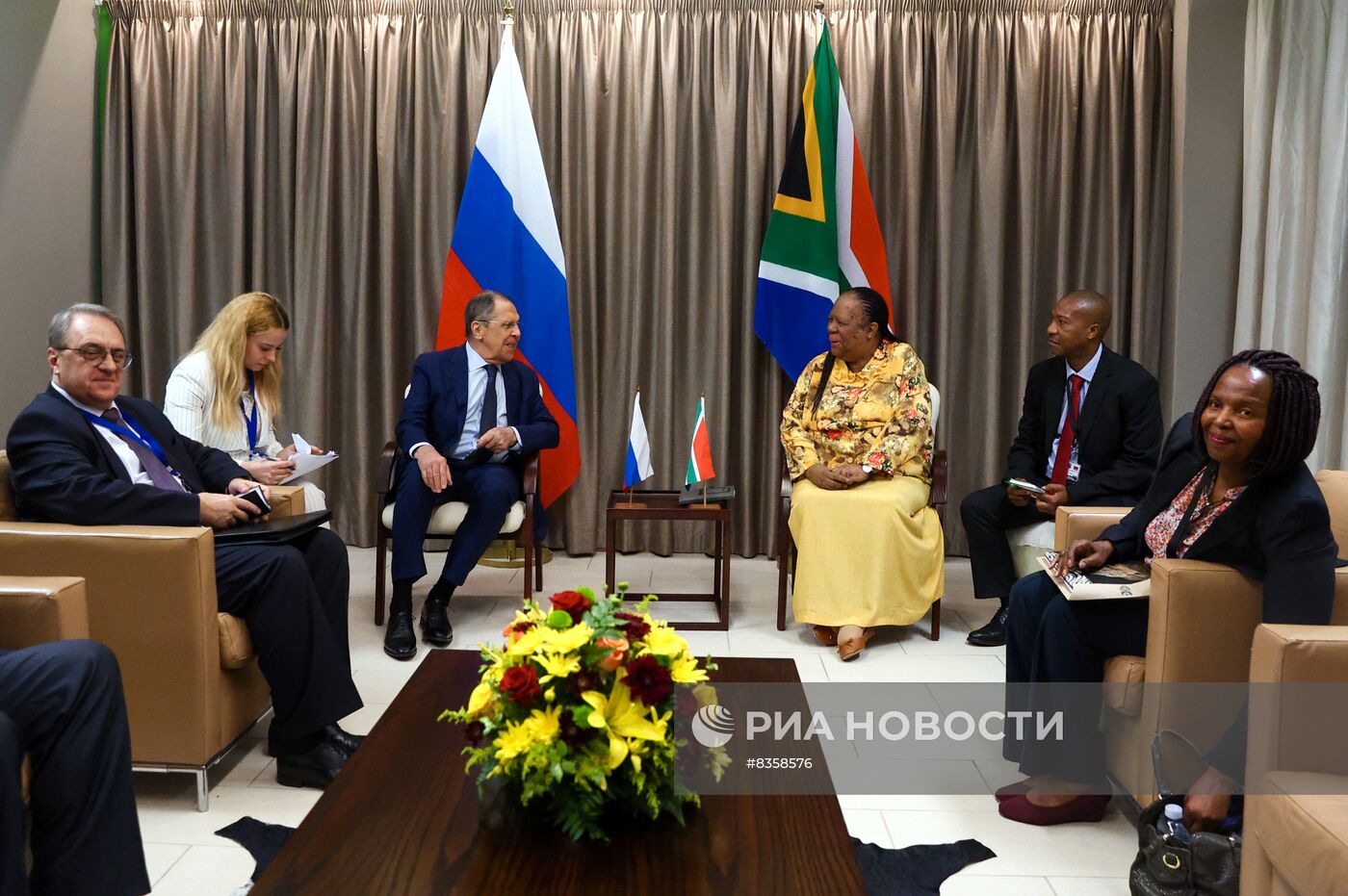 Визит главы МИД РФ С. Лаврова в ЮАР