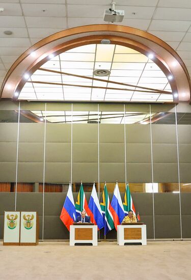 Визит главы МИД РФ С. Лаврова в ЮАР