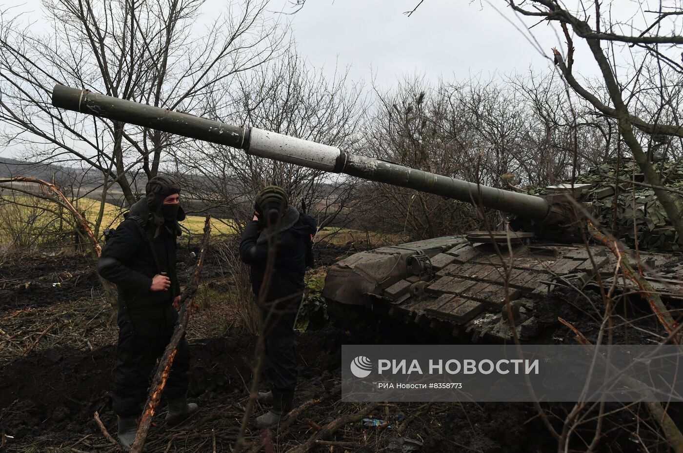 Работа танков Т-72Б в южном секторе специальной военной операции