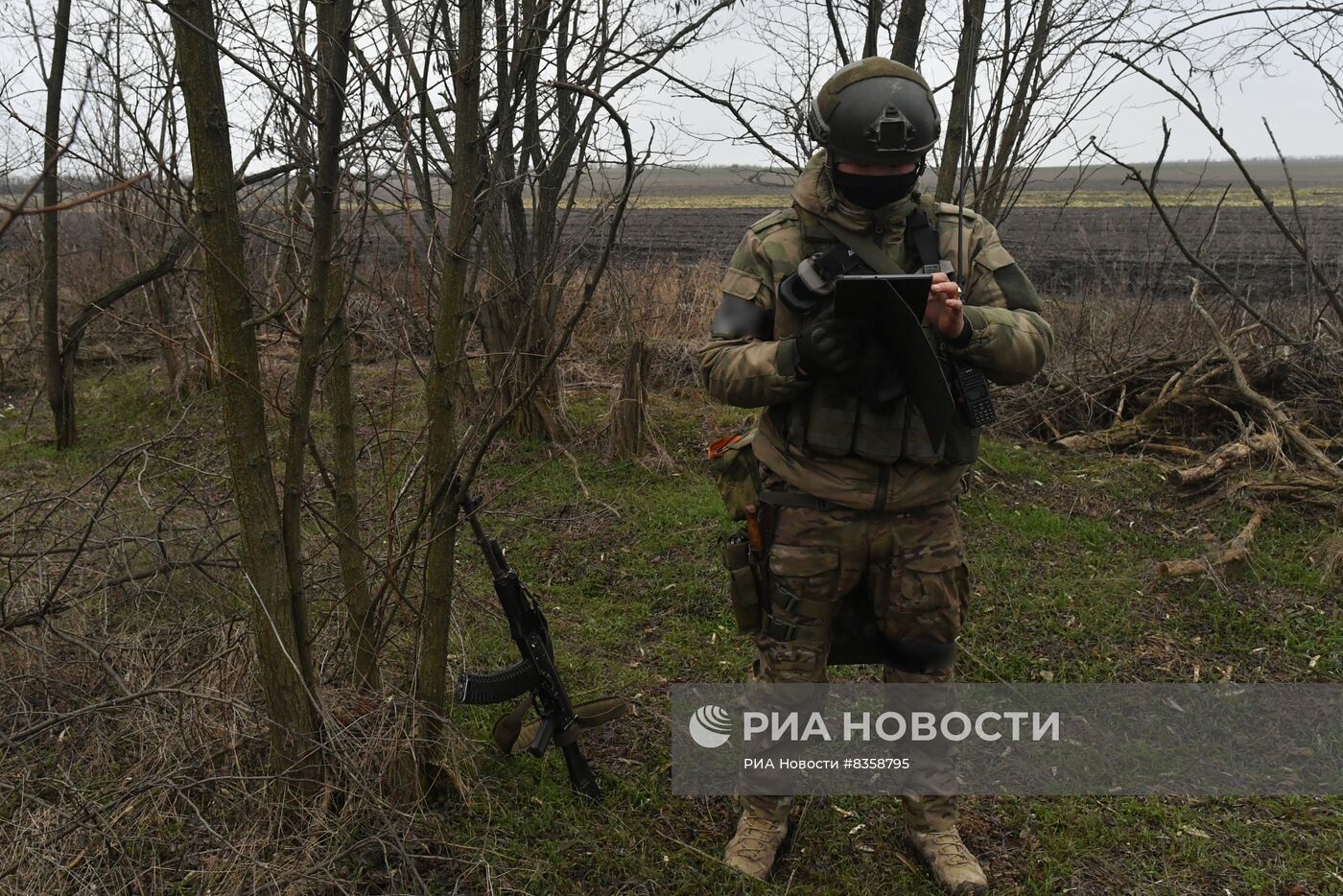 Работа танков Т-72Б в южном секторе специальной военной операции