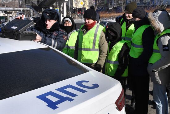 Акция "Студенческий десант" во Владивостоке