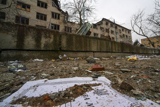Разрушения в городе Васильевка в Запорожской области