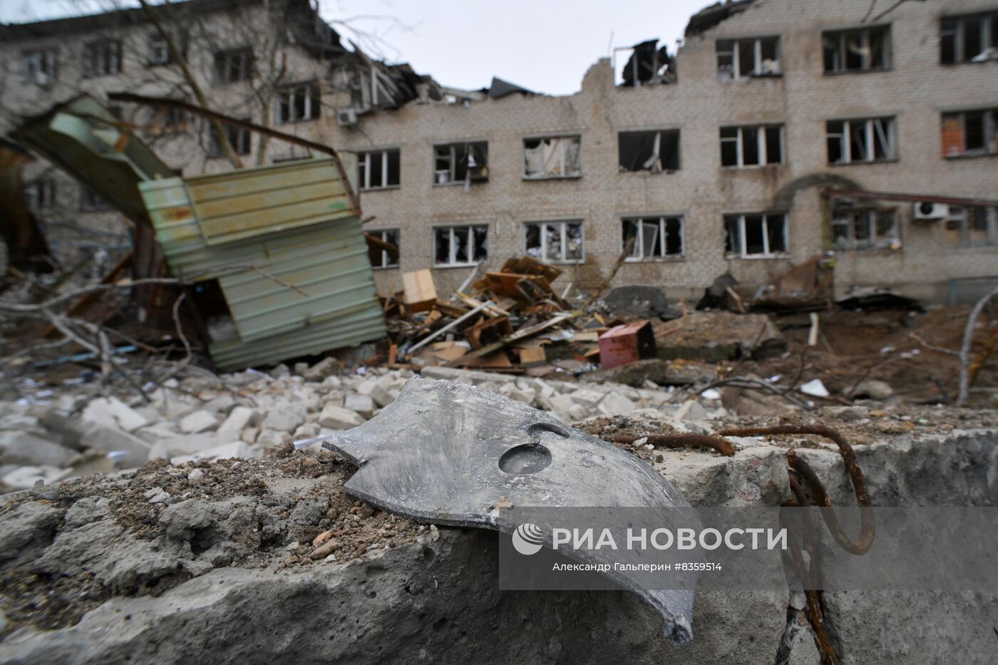 Разрушения в городе Васильевка в Запорожской области