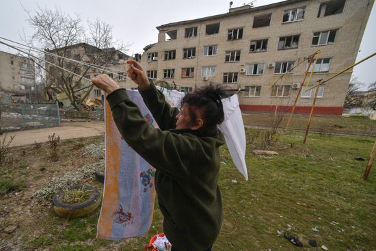 Разрушения в городе Васильевка в Запорожской области