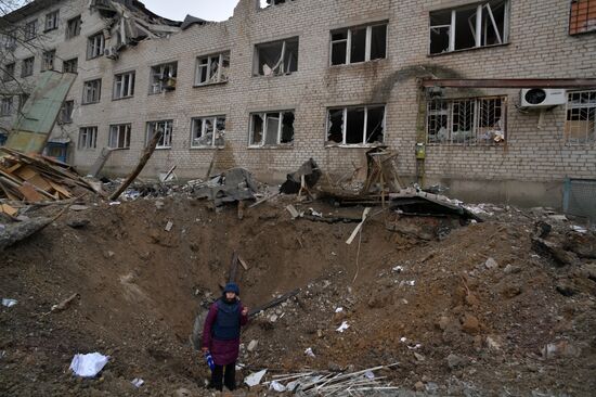 Разрушения в городе Васильевка в Запорожской области