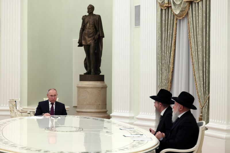 Рабочая встреча президента РФ В. Путина с главным раввином России Б. Лазаром и главой Федерации еврейских общин А. Бородой