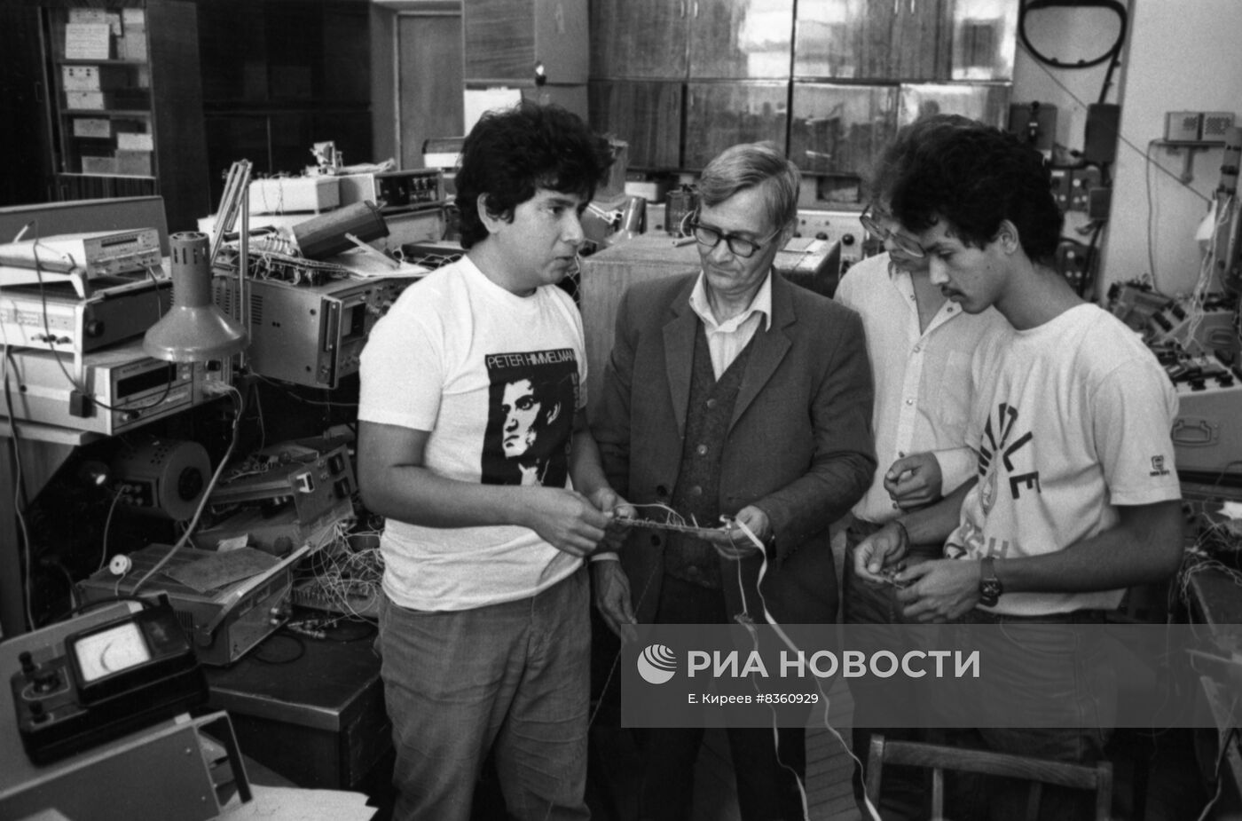 Обучение студента из Колумбии  в харьковском институте