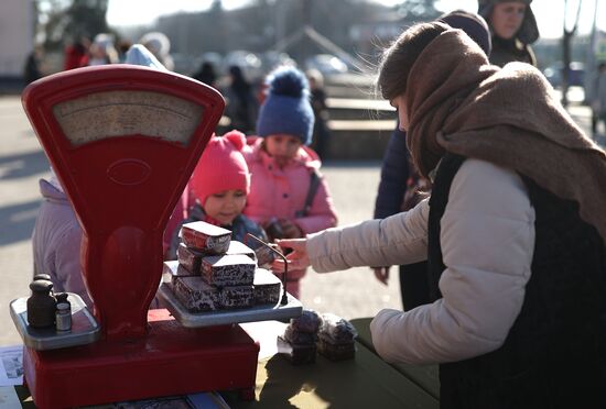 Мемориальные мероприятия ко дню освобождения Ленинграда от блокады в регионах России