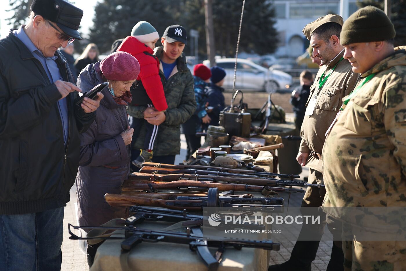 Мемориальные мероприятия ко дню освобождения Ленинграда от блокады в регионах России