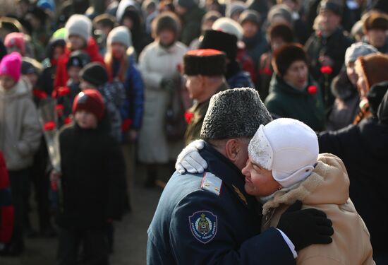 Митинг памяти погибших при обороне Сталинграда