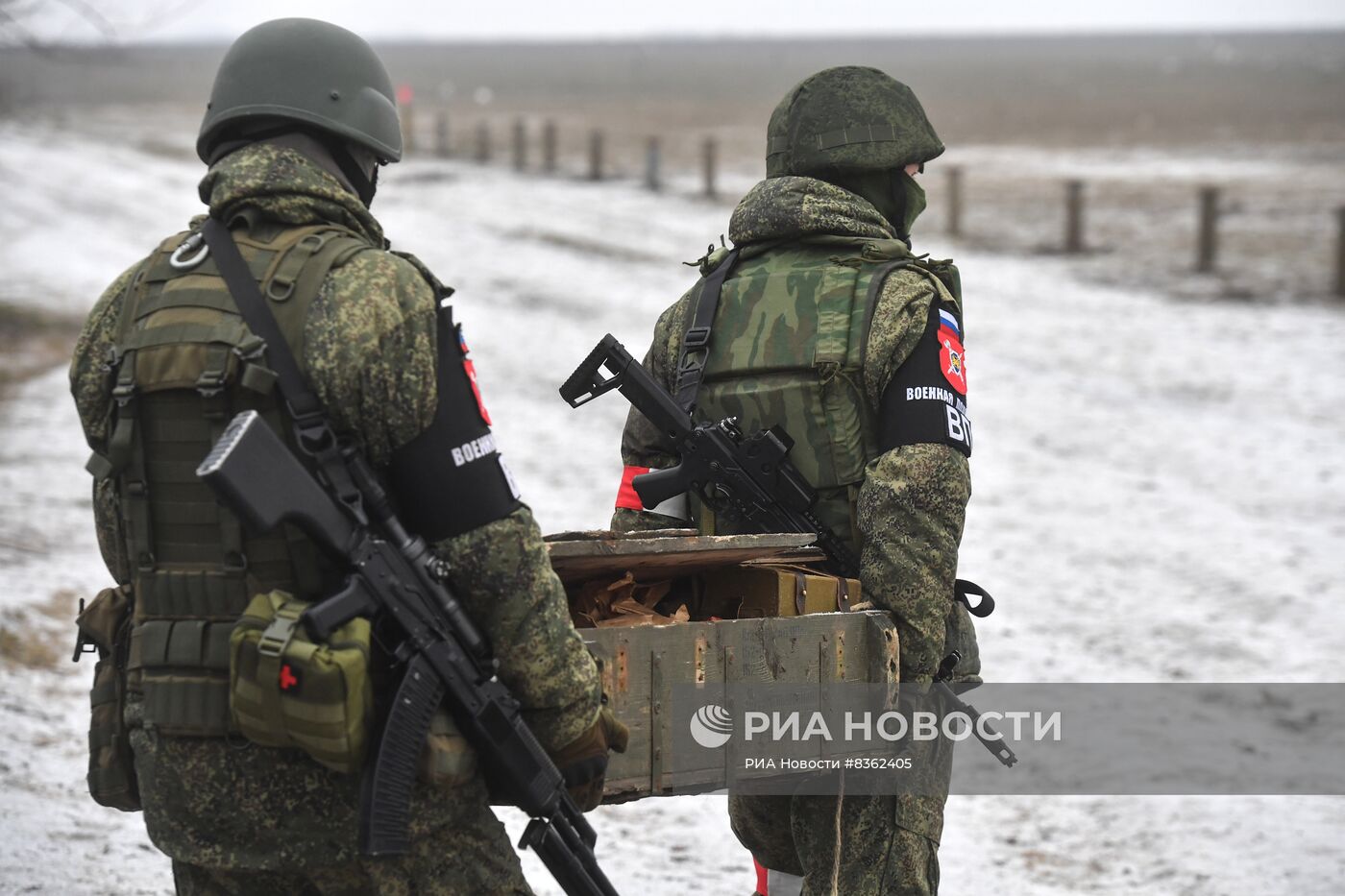 Уничтожение самодельных взрывных устройств военной полицией в Запорожской области