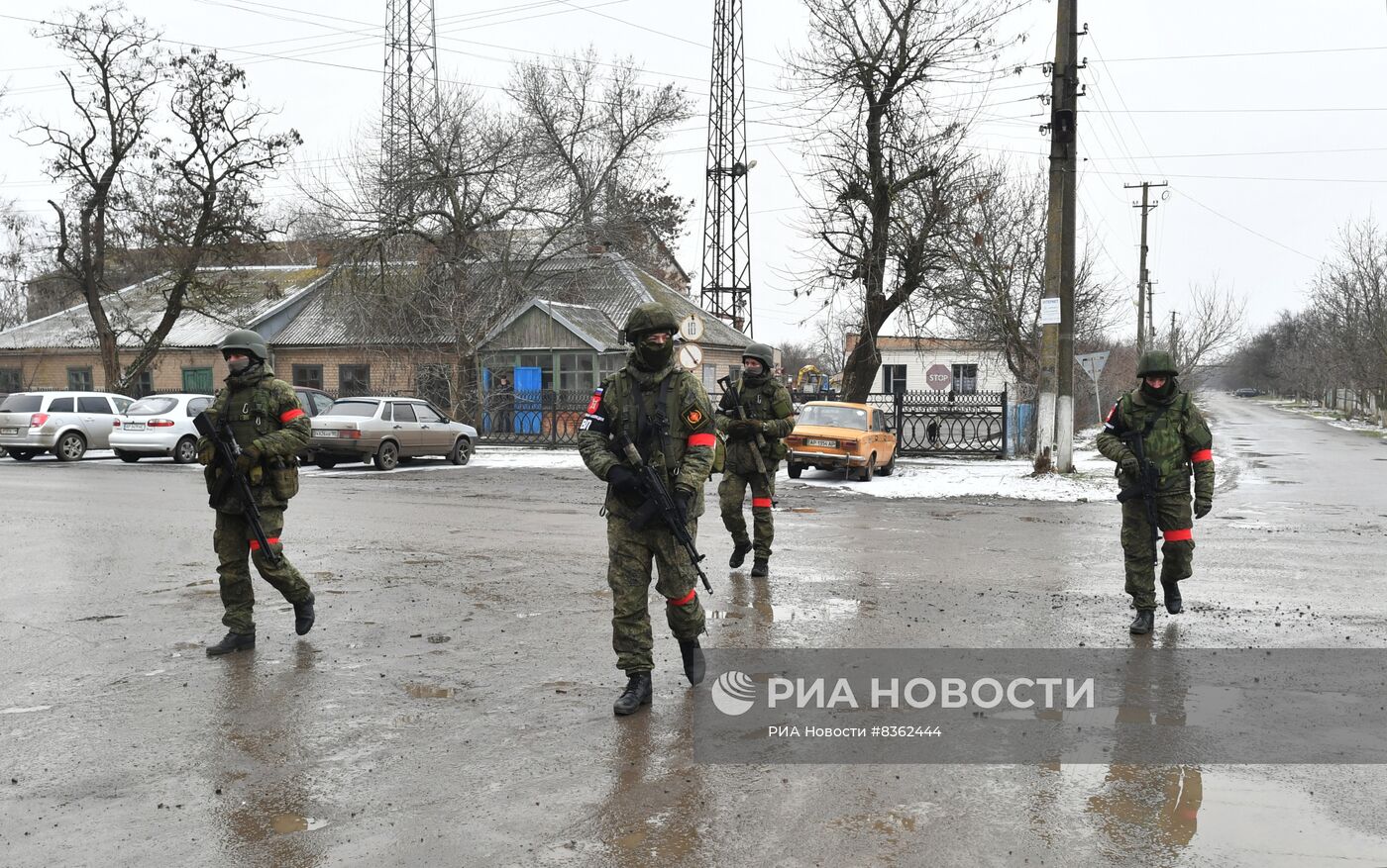 Уничтожение самодельных взрывных устройств военной полицией в Запорожской области