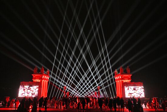 Историко-патриотический проект "Мост Памяти" в Волгограде