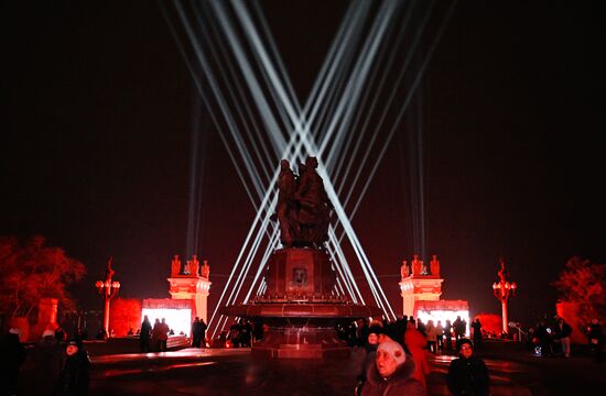 Историко-патриотический проект "Мост Памяти" в Волгограде