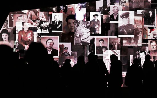 Историко-патриотический проект "Мост Памяти" в Волгограде