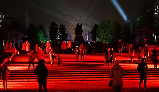 Историко-патриотический проект "Мост Памяти" в Волгограде