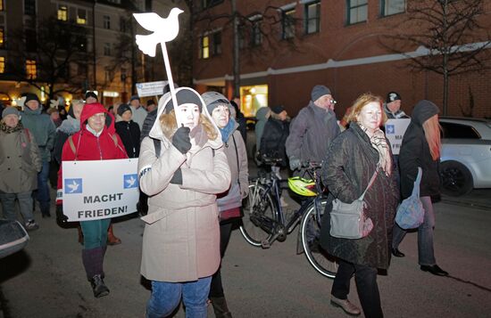 Акция в Мюнхене против поставок оружия Украине