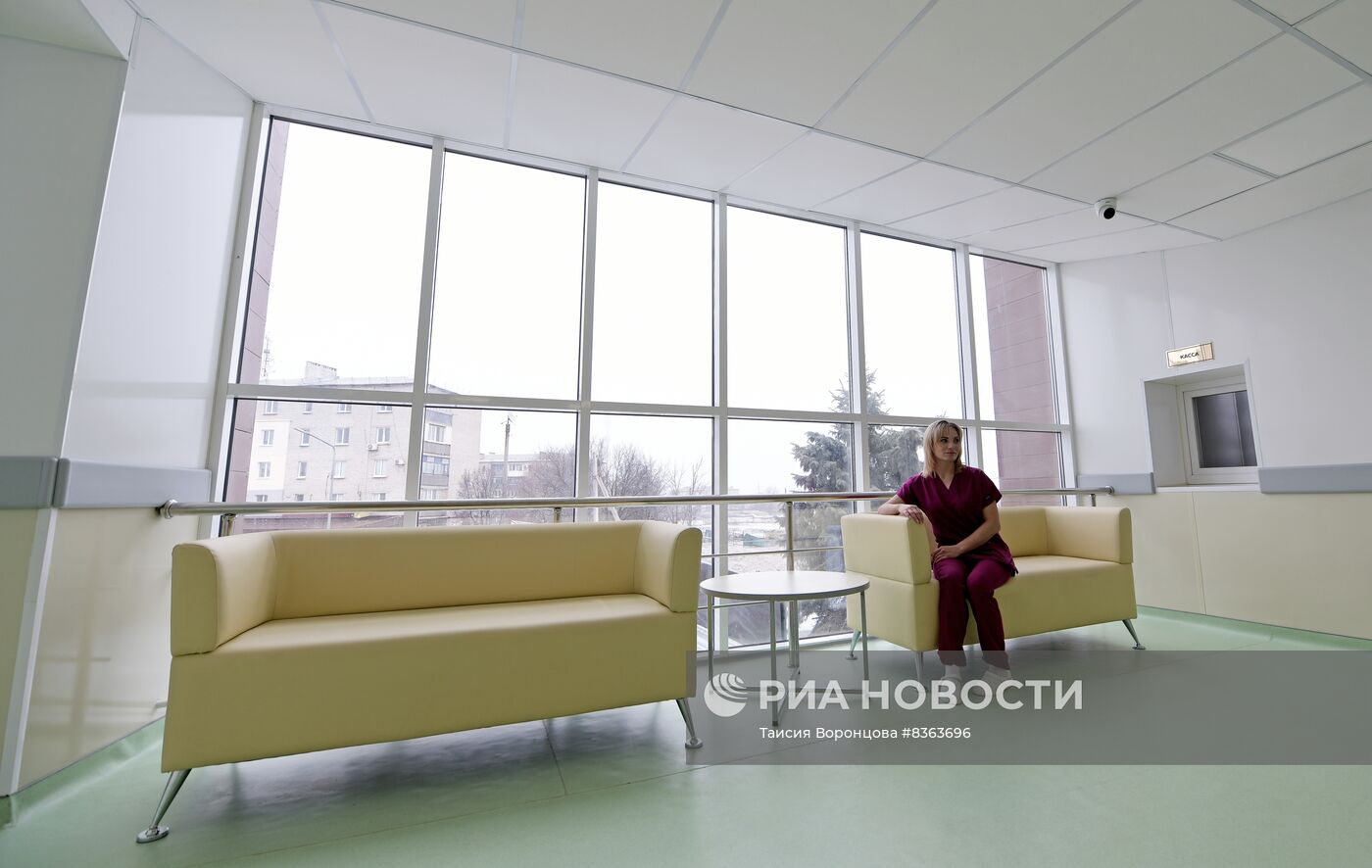 Работа медучреждений в Волновахе