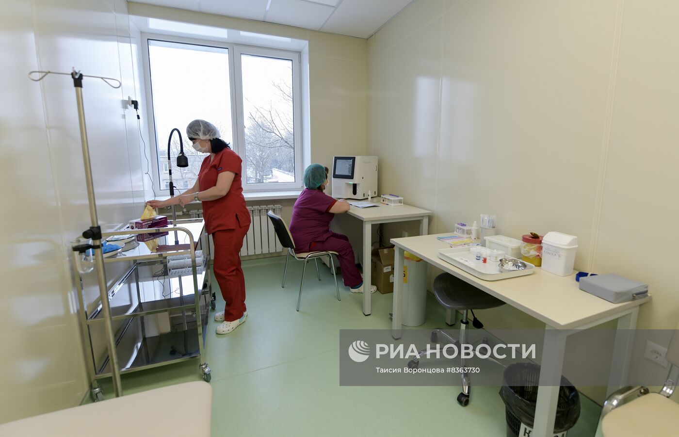 Работа медучреждений в Волновахе