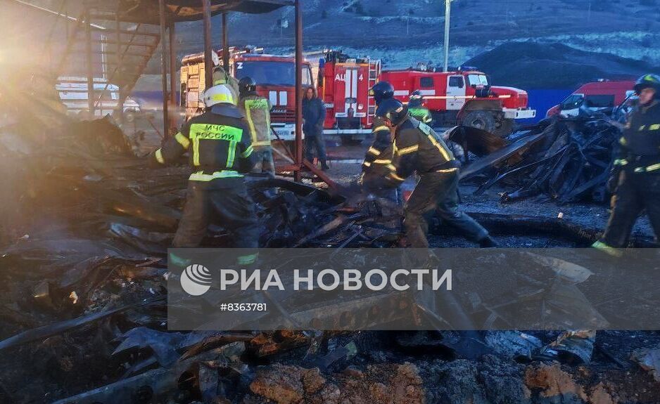 Пожар в строительных бытовках в Севастополе