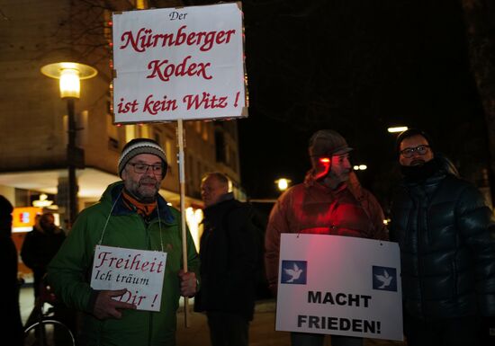 Акция в Мюнхене против поставок оружия Украине