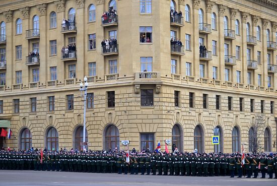 Парад войсковых частей Волгоградского территориального гарнизона