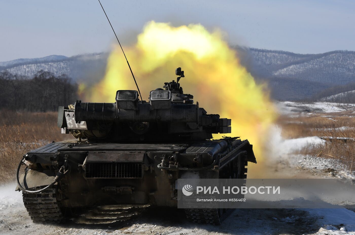 Занятия по боевой подготовке в Приморском крае