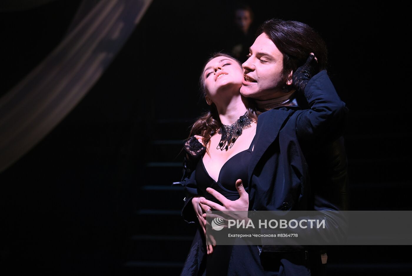 Спектакль "Сон в летнюю ночь"