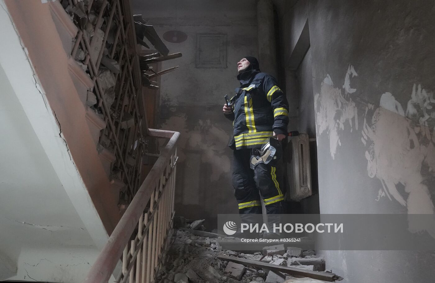 Последствия обстрела Киевского района Донецка