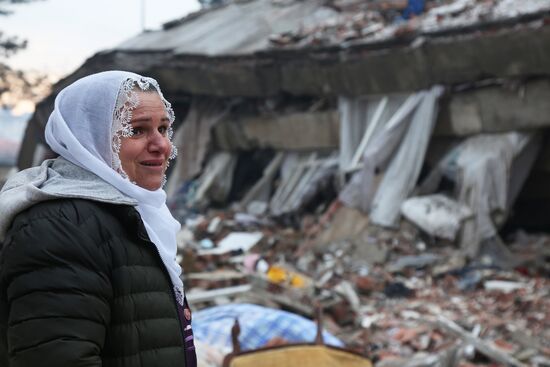 Последствия землетрясения в Турции