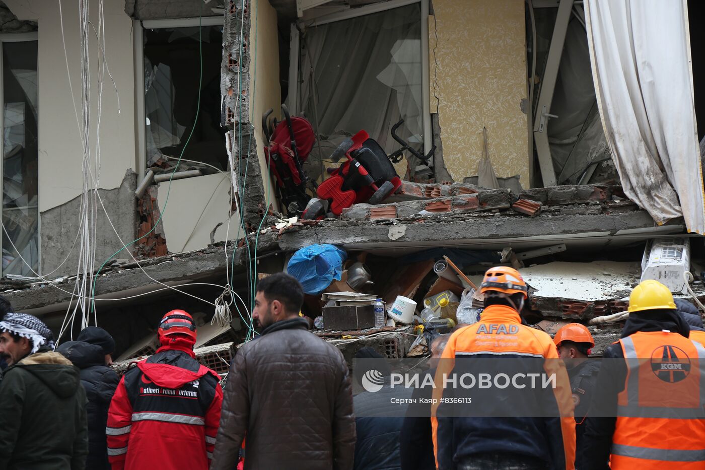 Последствия землетрясения в Турции