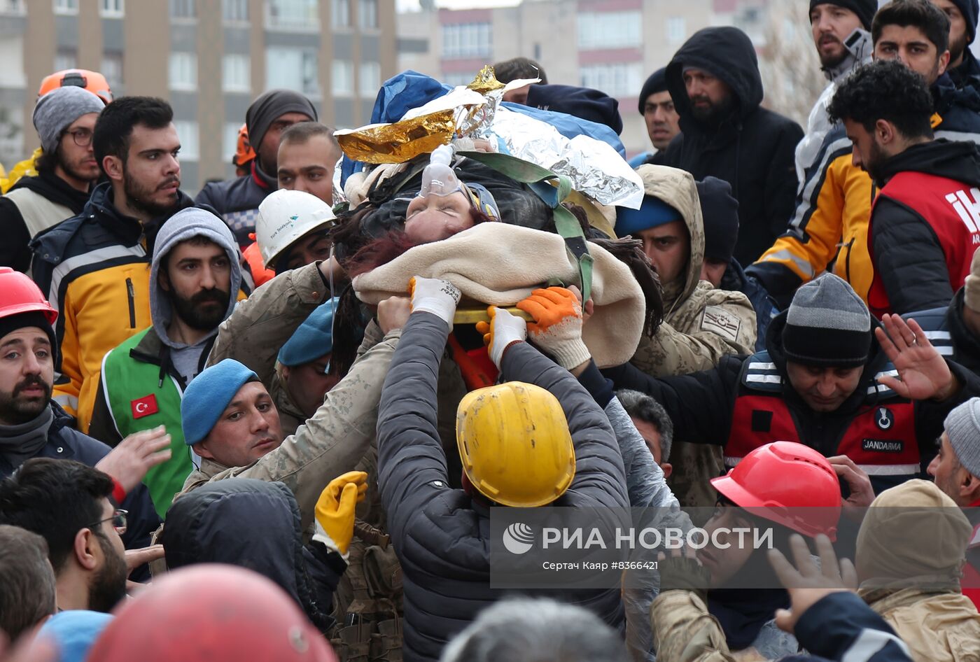 Ликвидация последствий землетрясения в Турции