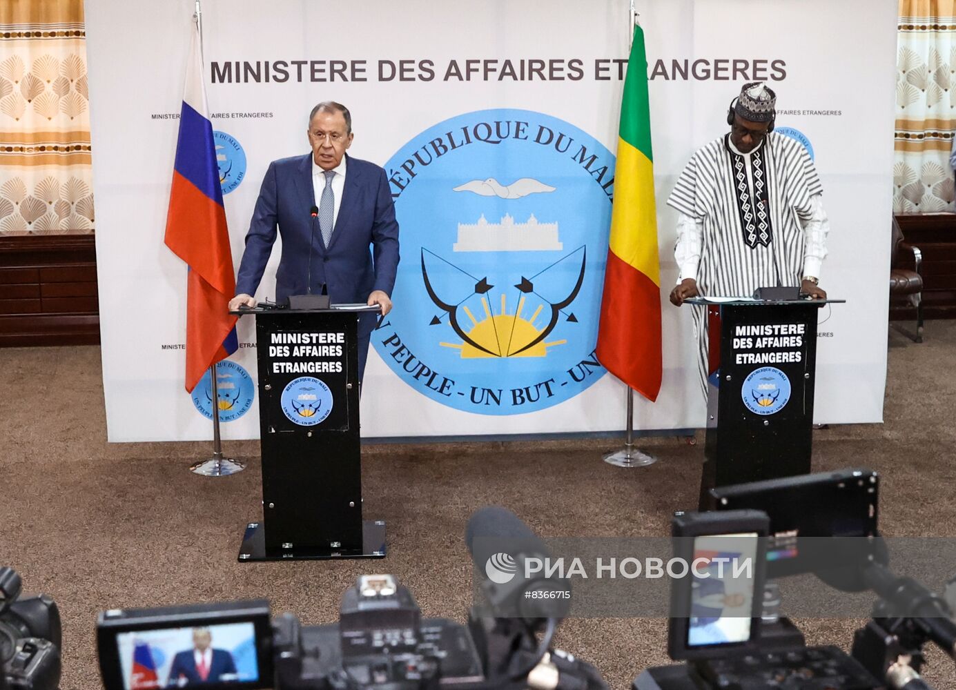 Визит главы МИД РФ С. Лаврова на Мали