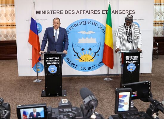 Визит главы МИД РФ С. Лаврова на Мали