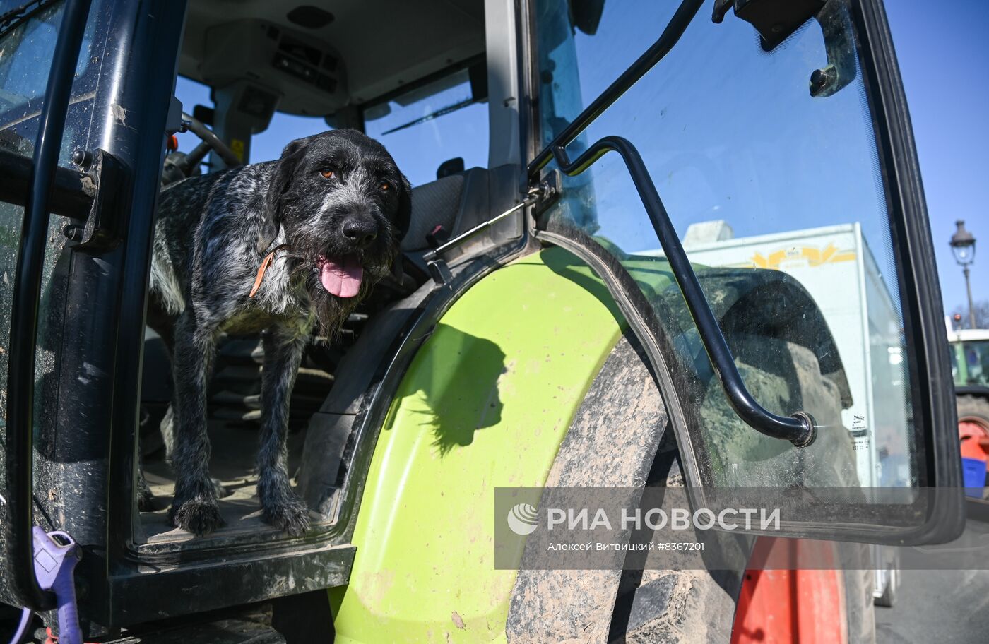 Протесты продолжаются в Париже