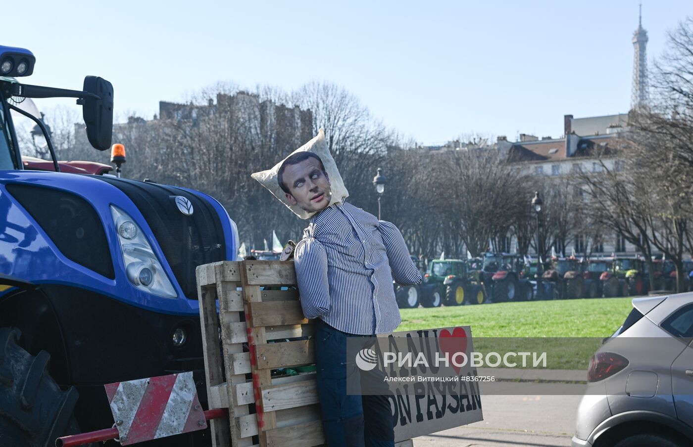 Протесты продолжаются в Париже