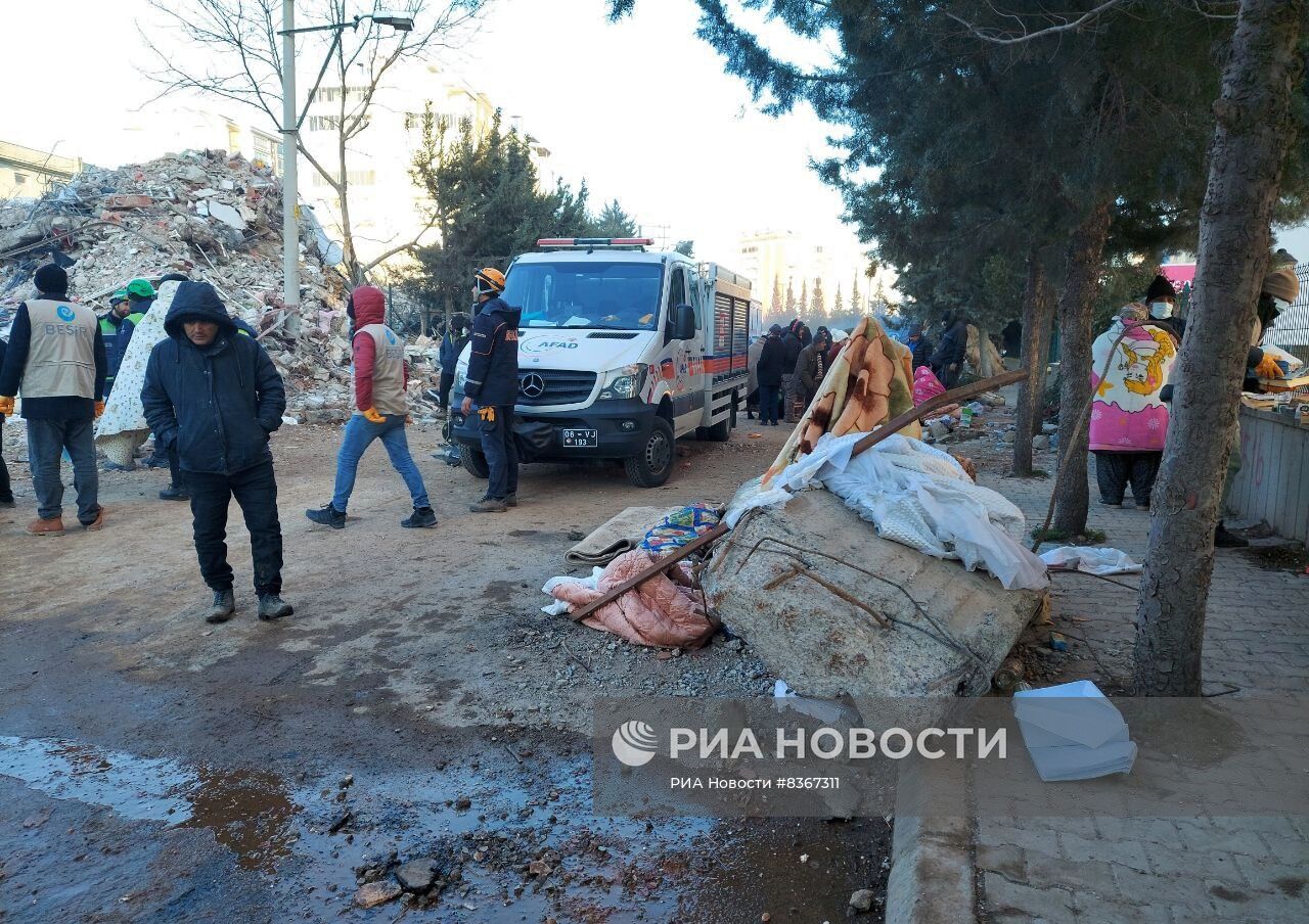 Ликвидация последствий землетрясения в Турции