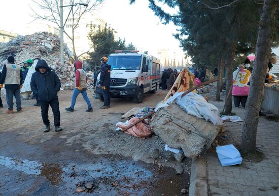 Ликвидация последствий землетрясения в Турции