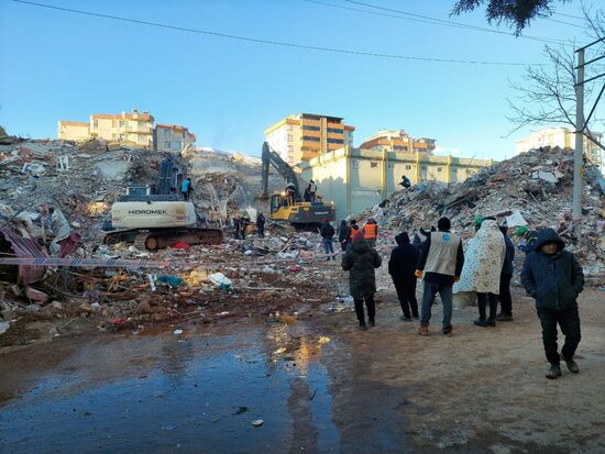 Ликвидация последствий землетрясения в Турции
