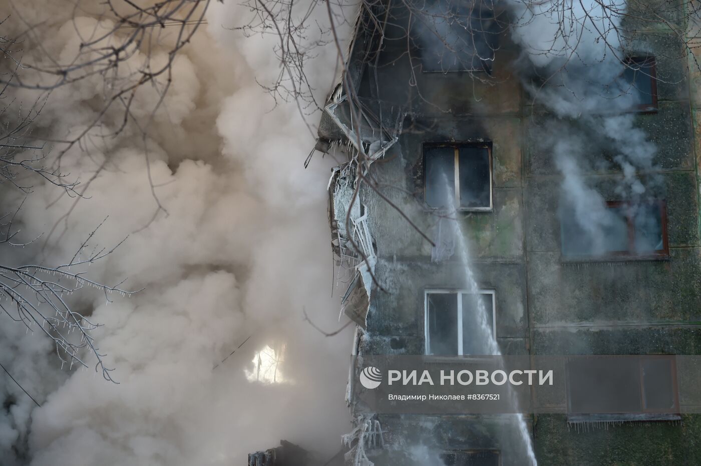 Взрыв газа в жилом доме в Новосибирске