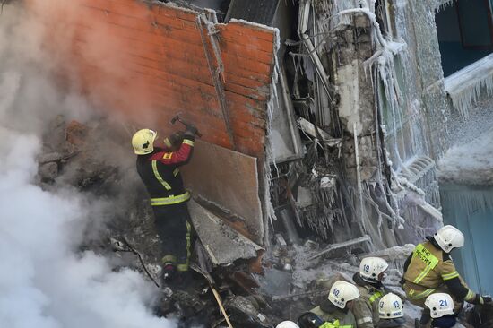 Взрыв газа в жилом доме в Новосибирске