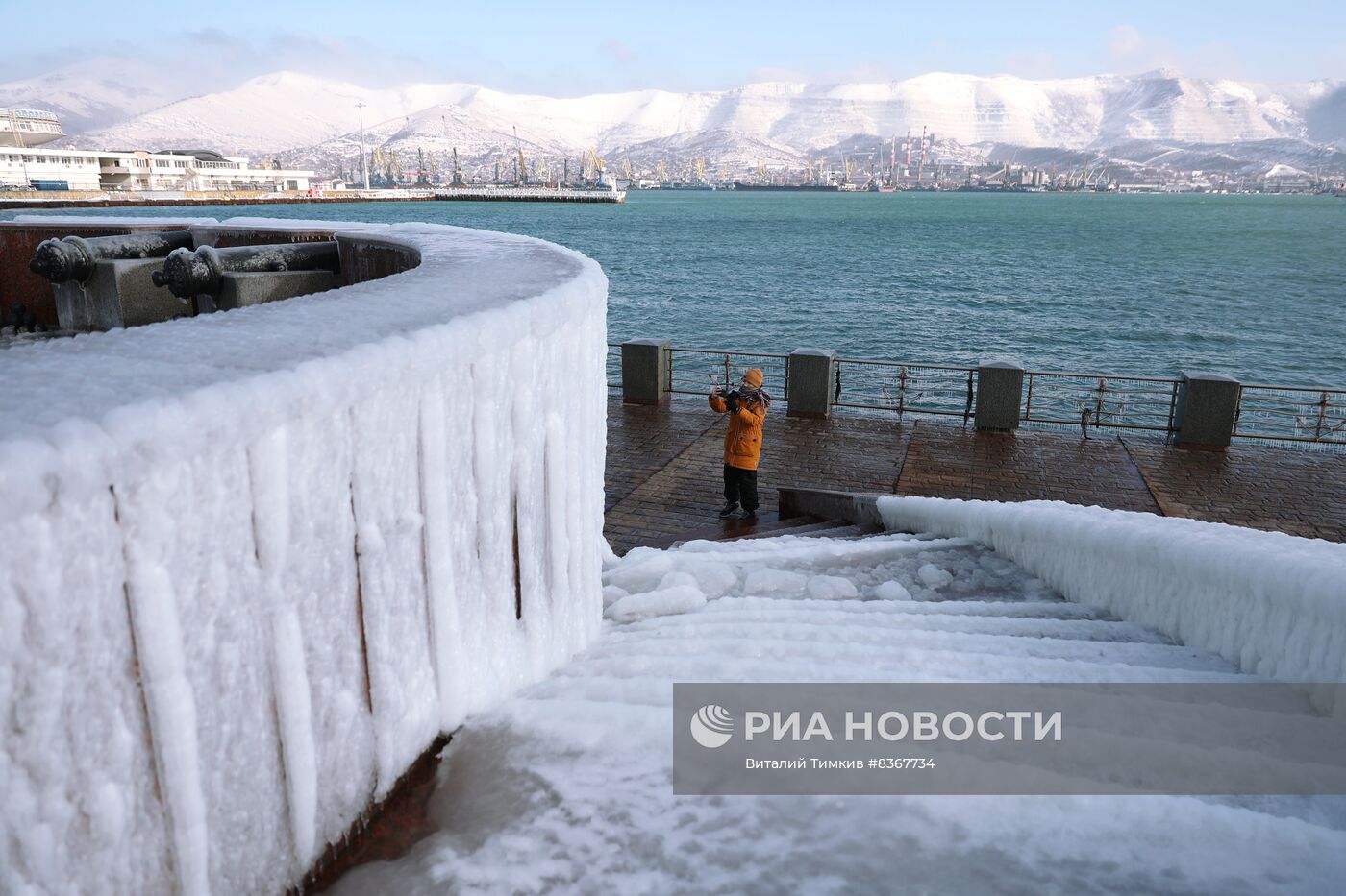 Последствия шторма в Новороссийске