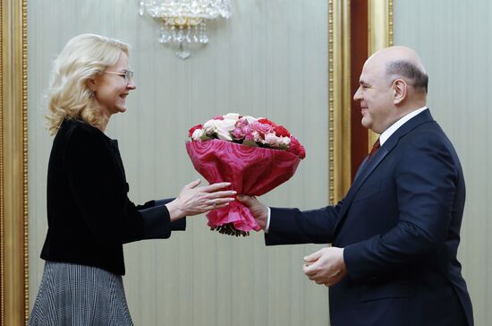 Премьер-министр РФ М. Мишустин провел заседание правительства РФ