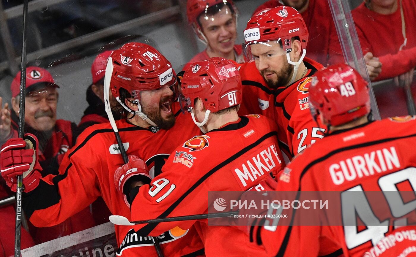 Хоккей. КХЛ. Матч "Автомобилист" - СКА
