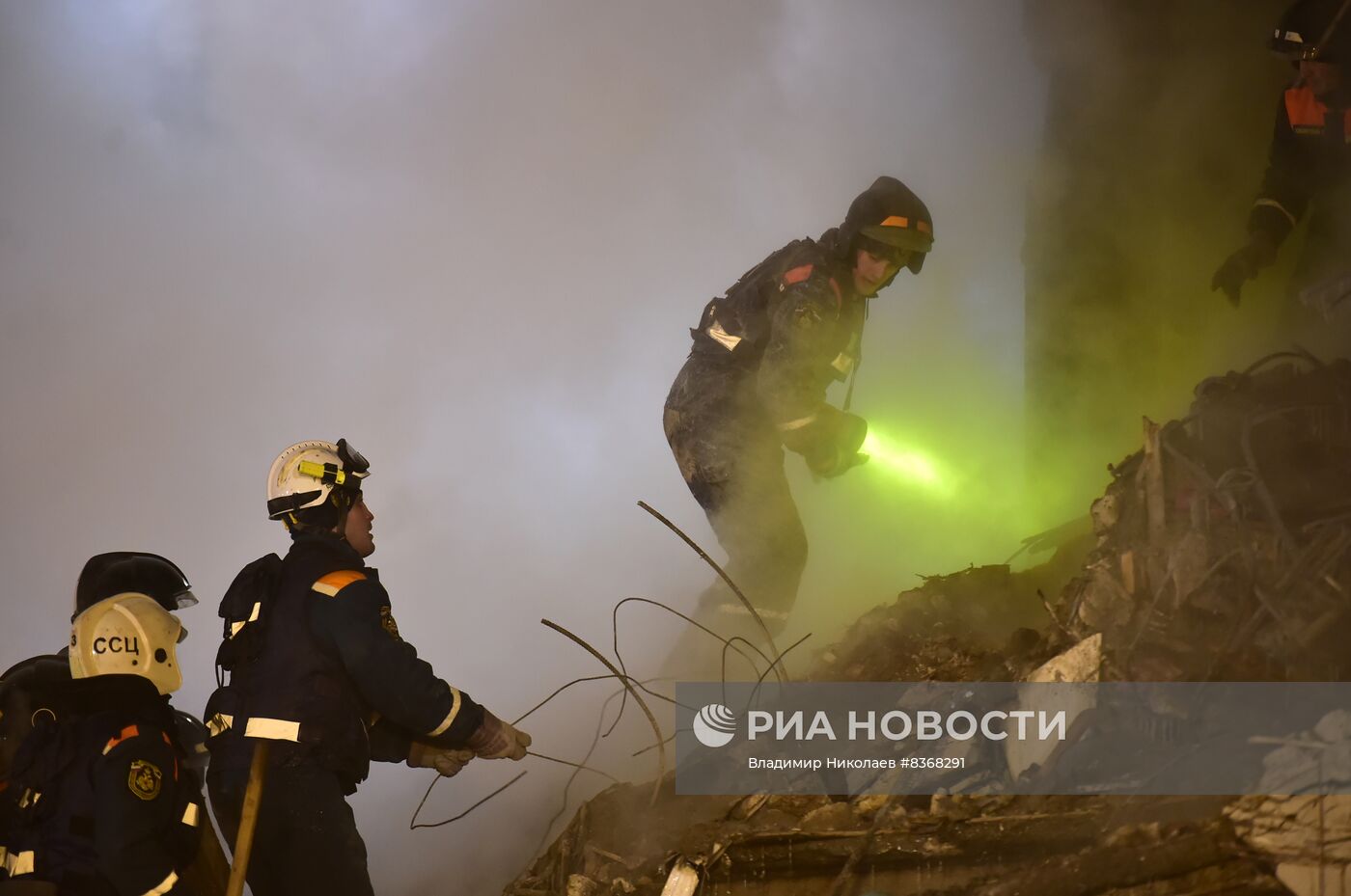 Ликвидация последствий взрыва газа в жилом доме в Новосибирске